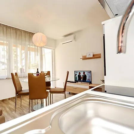 M&a Apartment